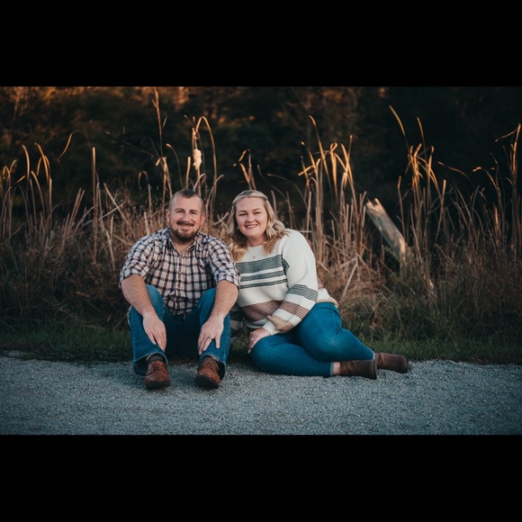 Meet your Posher, Liz - Picture 3 of 5